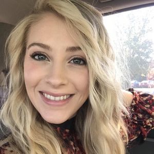 Meet your Posher, Avery